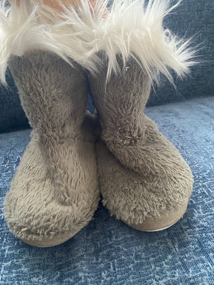 Gri Kürklü Sıcak ev botu giyilmemiş - Görsel 2