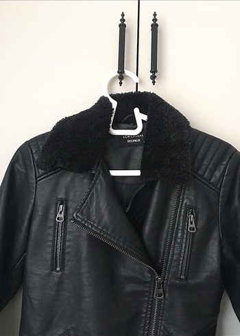 Zara Kadın Siyah Biker Deri Ceket, Kürklü