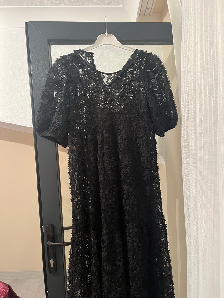 Dantel Detaylı Siyah Uzun Gotik Elbise - Görsel 5