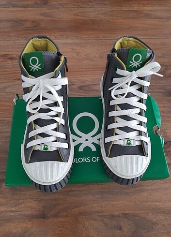 Çocuk bot benetton 