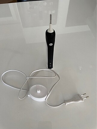 Braun Braun şarjlı diş fırçası