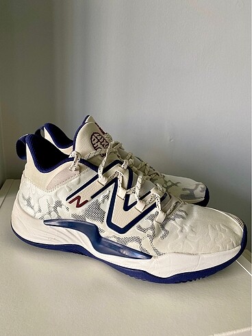 New Balance Basketbol Ayakkabısı