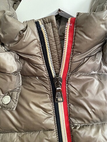 4 Yaş Beden Orjinal Moncler Çocuk Mont