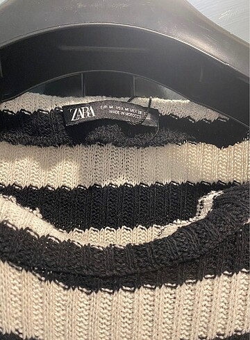 Zara Zara crop triko