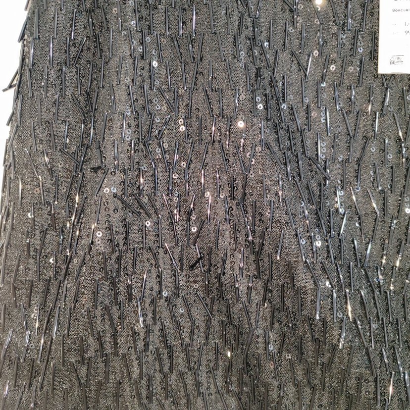 Boncuk İşlemeli Siyah Mini Etek - Görsel 4