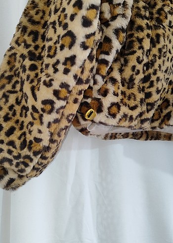 Leopar Desenli kürk mont - Görsel 5