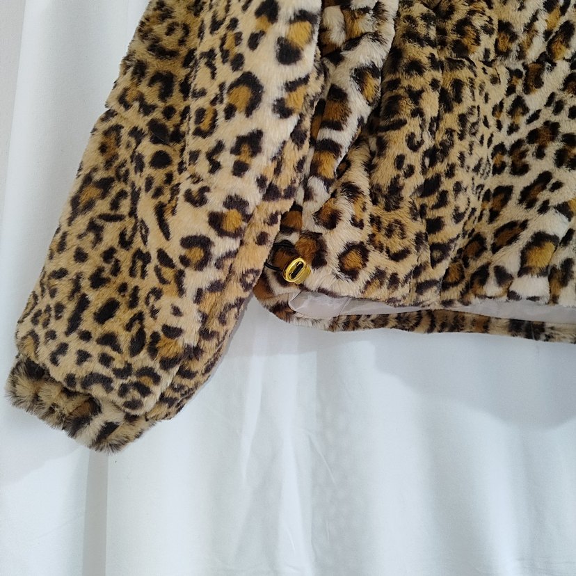 Leopar Desenli kürk mont - Görsel 5