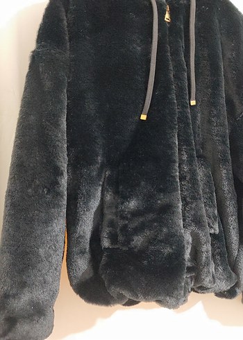 Kapüşonlu Siyah Mini Peluş Ceket - Görsel 4