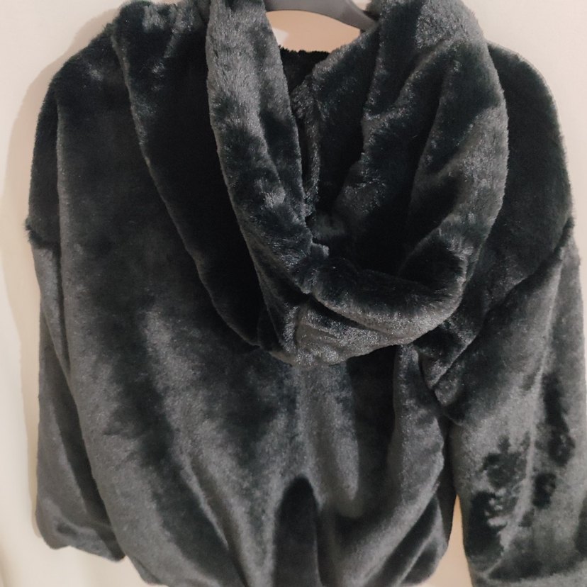 Kapüşonlu Siyah Mini Peluş Ceket - Görsel 2