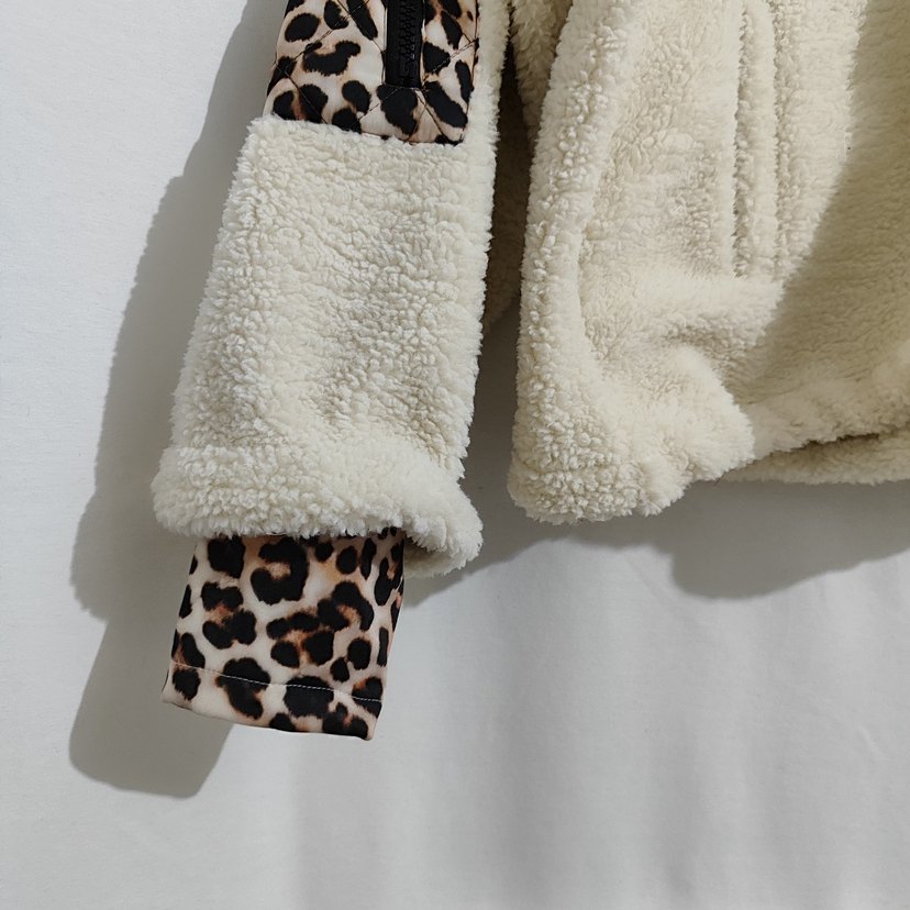 Leopar Detaylı Kahverengi Kadın Peluş Ceket - Görsel 3