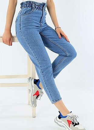 Beli lastikli mom Jean 