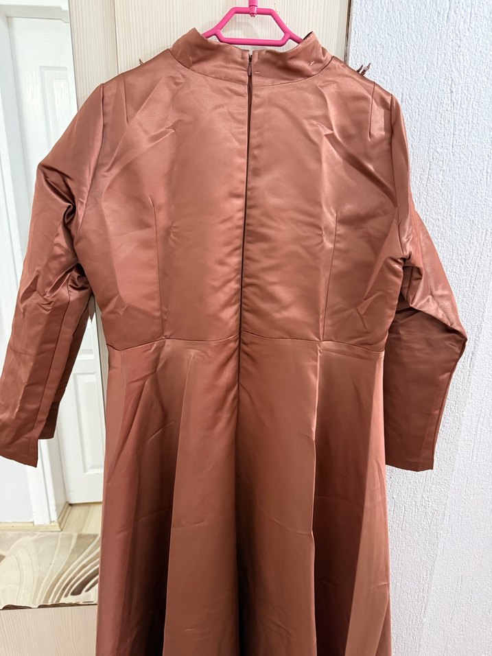 Kahverengi Nakışlı Uzun Abiye Elbise - Görsel 5