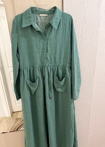 Uzun Kol, Düğmeli Yeşil Keten Elbise - Görsel 2