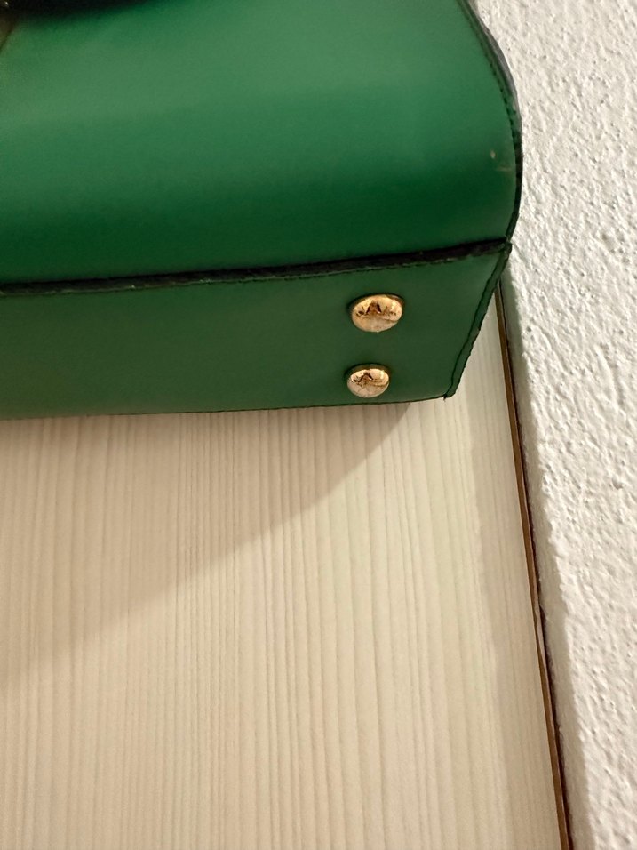 Yeşil Deri Tokalı Kadın Çanta - Görsel 2