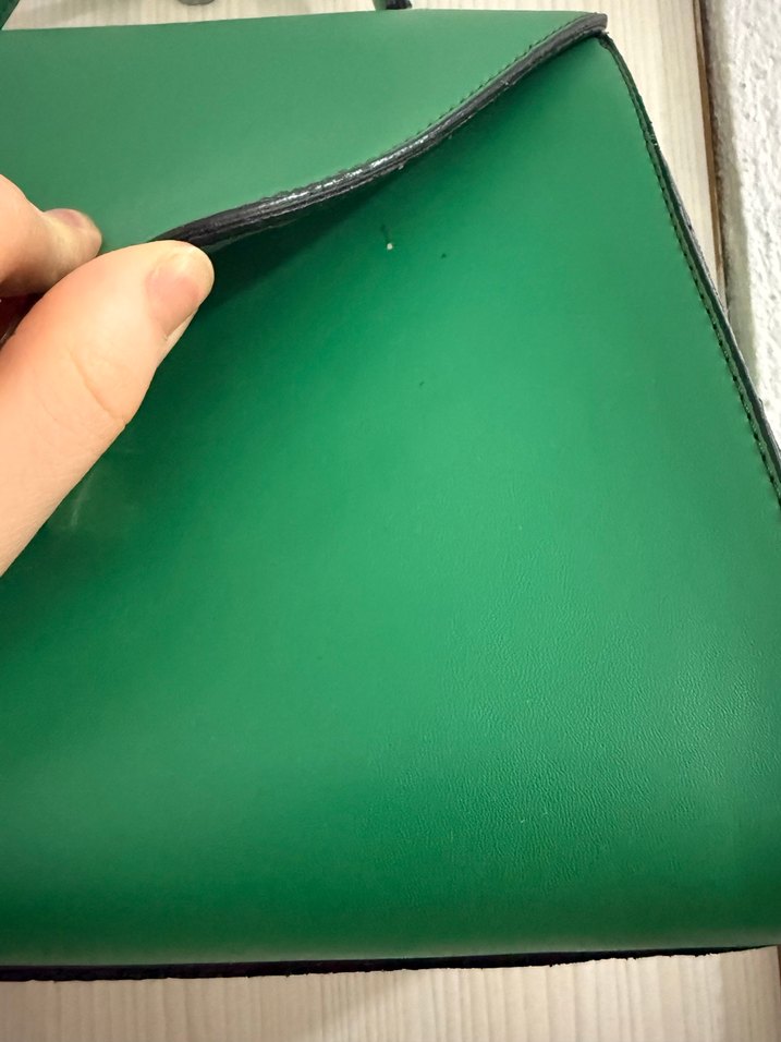 Yeşil Deri Tokalı Kadın Çanta - Görsel 4