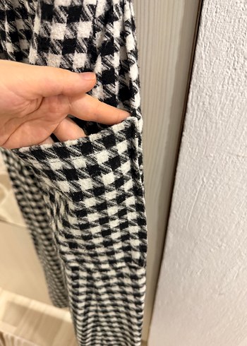 Pileli Siyah Ekose Uzun Elbise 40. 42 beden uyumlu - Görsel 4