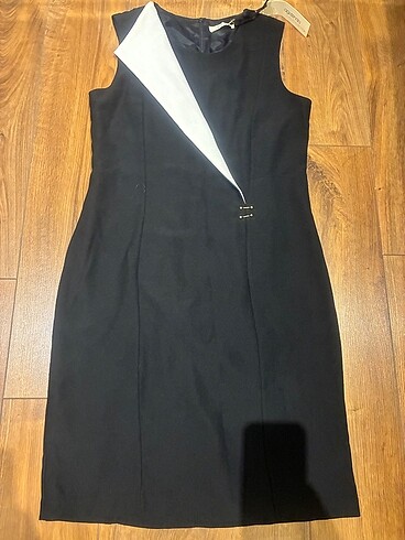 AGENDA SİYAH YAKA DETAYLI ELBİSE - Görsel 2