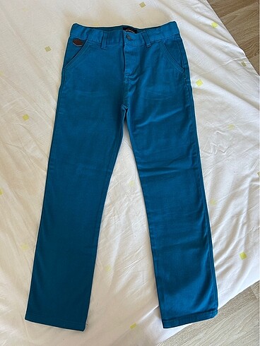 Mavi pantolon 8-9 yaş
