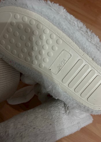 Az kullanıldı , Beyaz Peluş Kız Çocuk Panduf - Görsel 5