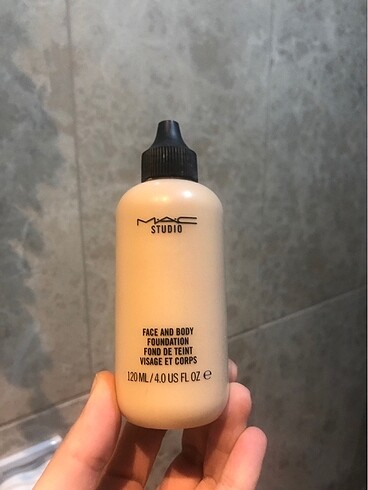 Mac face and body fondoten