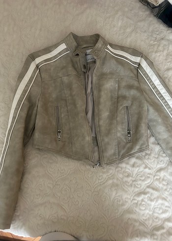 Bershka kısa deri ceket