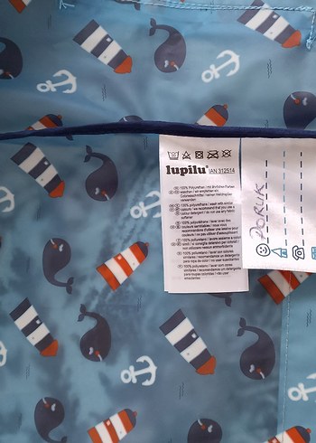 Erkek Çocuk Kapüşonlu Düğmeli Yağmurluk - Görsel 4