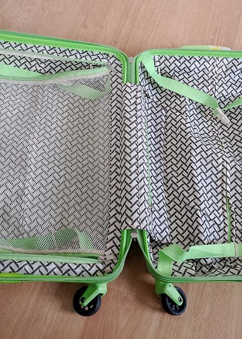 Yeşil kabin boy valiz - Görsel 5