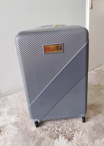 DKNY Gri Dkny Fermuarli Valiz Orjinal