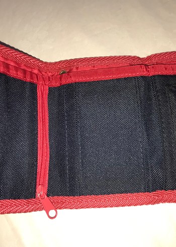 Kırmızı Baskılı Çocuk Cüzdanı Velcro Kapamalı - Görsel 3