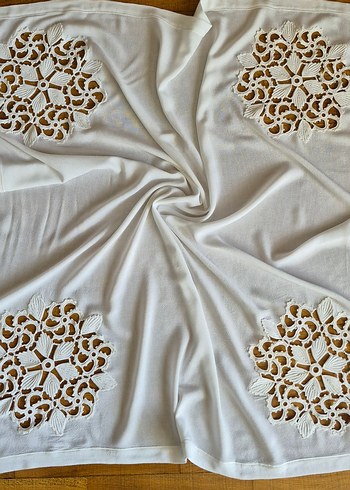 Beyaz Nakışlı Bohem Masa Örtüsü - Görsel 5