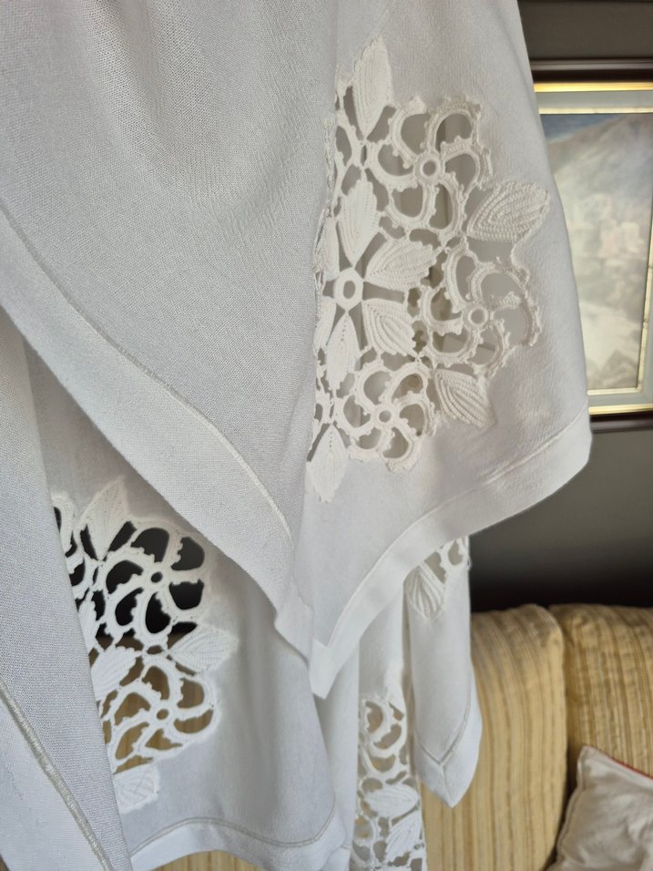 Beyaz Nakışlı Bohem Masa Örtüsü - Görsel 4