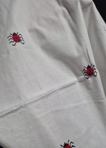 Nakışlı Beyaz Masa Örtüsü - Görsel 2