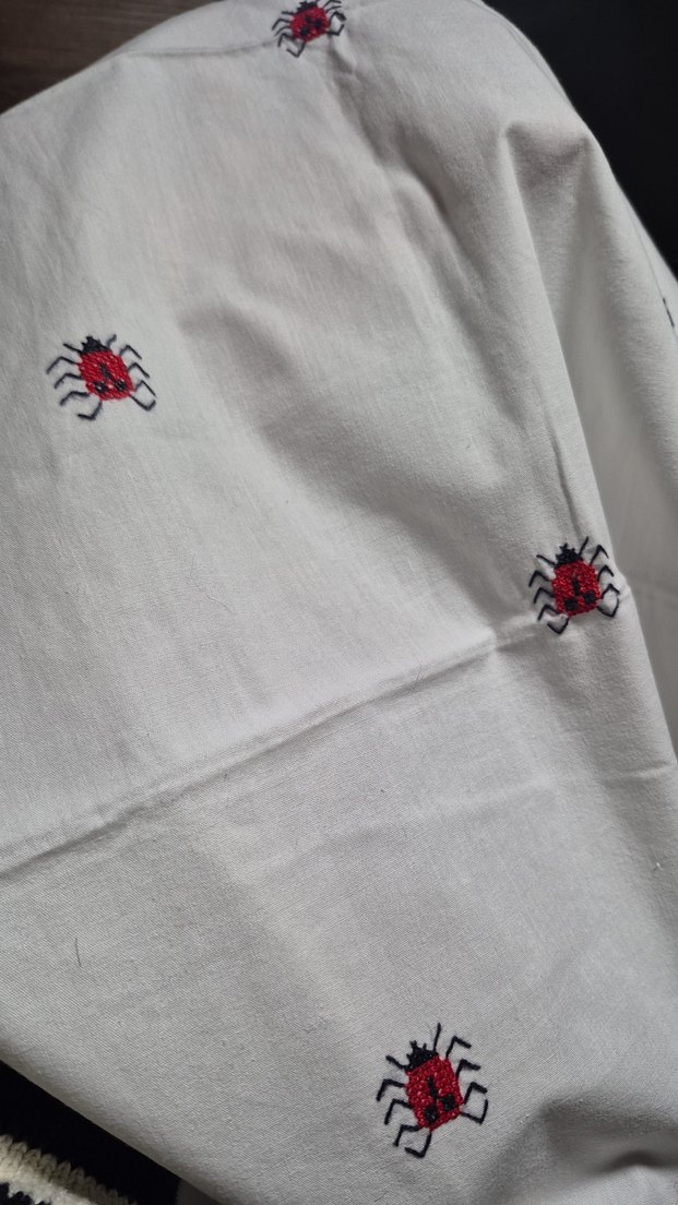 Nakışlı Beyaz Masa Örtüsü - Görsel 2