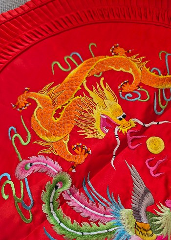 Nakışlı Kırmızı Yuvarlak Yastık Kılıfı - Görsel 15