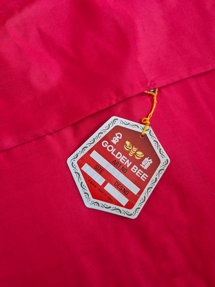 Nakışlı Kırmızı Yuvarlak Yastık Kılıfı - Görsel 4