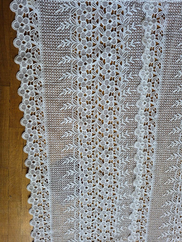 #DÖNEMÜRÜNÜ KALİTELİ YATAK/MASA ÖRTÜSÜ - Görsel 4