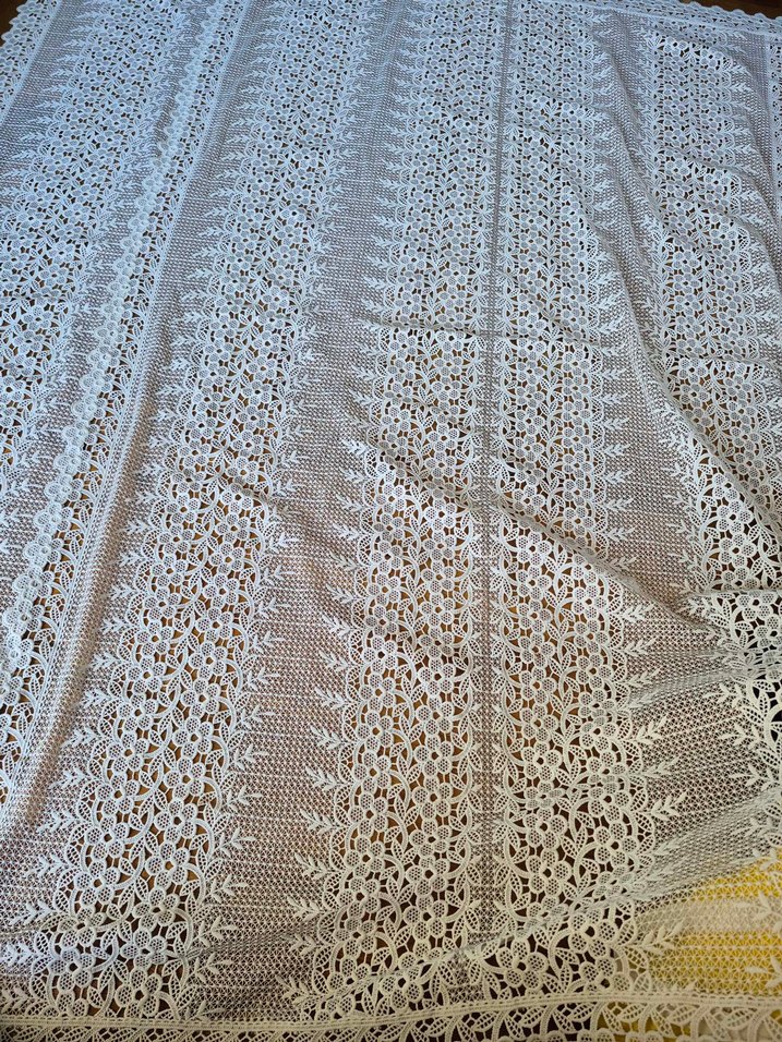 #DÖNEMÜRÜNÜ KALİTELİ YATAK/MASA ÖRTÜSÜ - Görsel 2