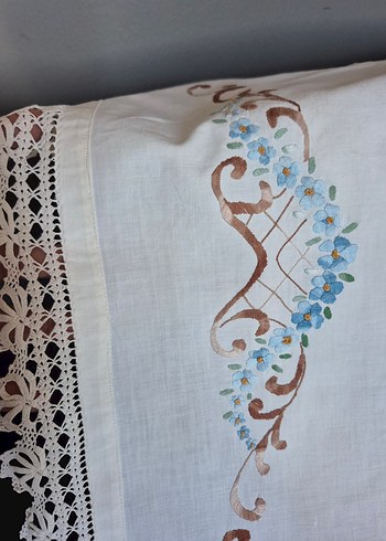 Mavi Nakışlı Geleneksel SARMA ETEK - Görsel 3