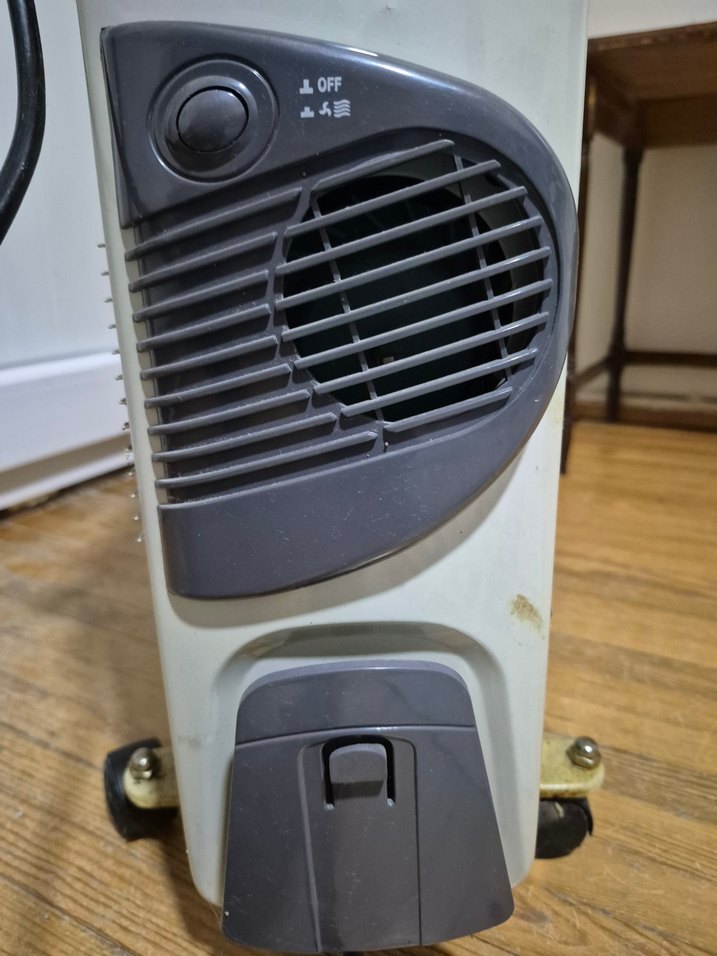 Beyaz ve Gri Elektrikli Radyatör Isıtıcı - Görsel 5