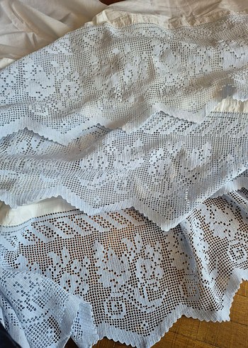 Gri İşlemeli Beyaz Perde - Görsel 2