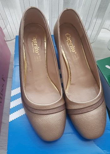 Diger Bej Kadın Klasik Topuklu Ayakkabı