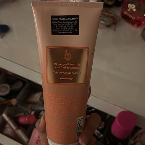  Beden Renk Victoria?s secret vücut losyonu