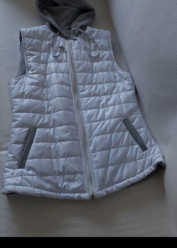 Kapüşonlu Fermuarlı Kadın Beyaz Yelek - Görsel 4