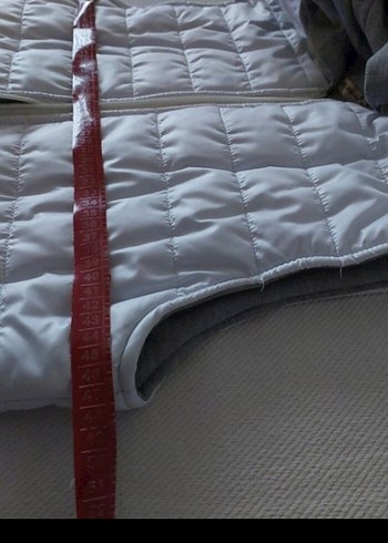 Kapüşonlu Fermuarlı Kadın Beyaz Yelek - Görsel 9