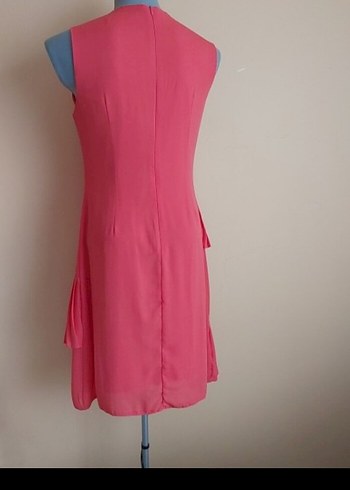 Pembe V Yaka Fırfırlı Midi Elbise - Görsel 3