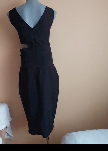 Siyah V Yaka Midi Elbise - Görsel 3