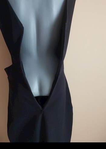 Siyah V Yaka Midi Elbise - Görsel 5