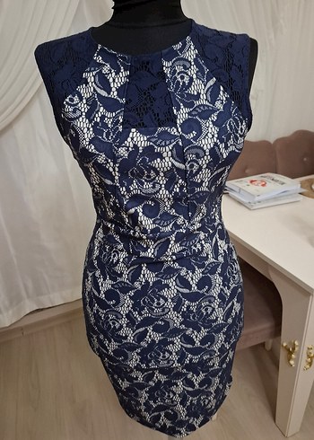 Lacivert Nakışlı Dantel Detaylı Bohem Bluz - Görsel 4