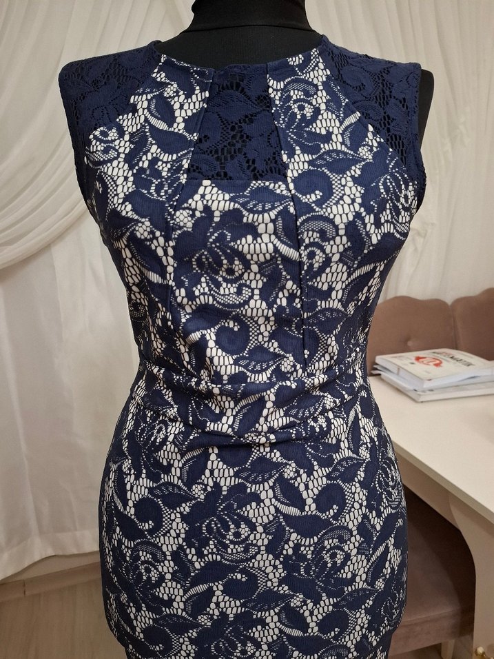 Lacivert Nakışlı Dantel Detaylı Bohem Bluz - Görsel 3