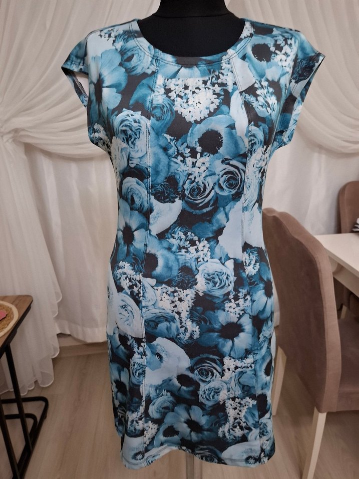 Mavi Çiçek Desenli Salaş elbise - Görsel 5